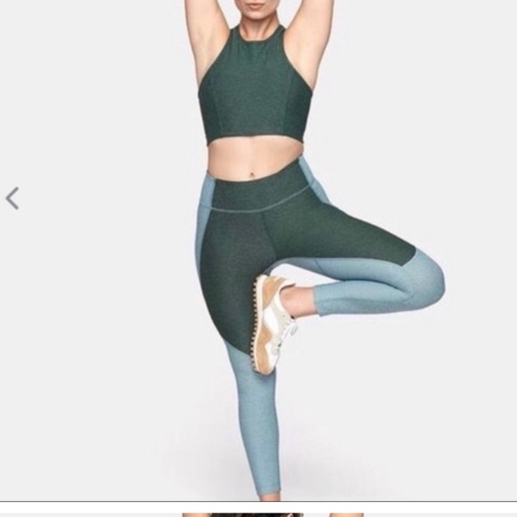 Outdoor Voices Two-Toned Blue/Green 3/4 Leggings size XS - Picture 2 of 9